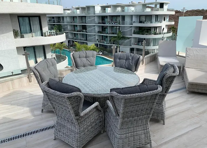 Penthouse Olas بالم مار